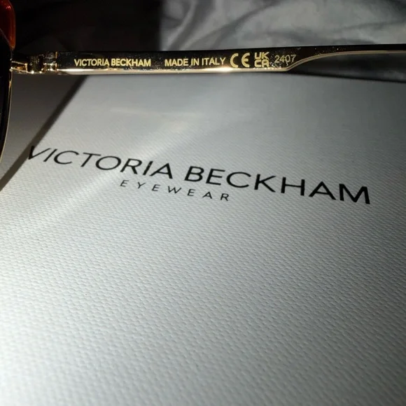 Victoria Beckham NWT Aviator Sunglasses - Picture 7 of 8